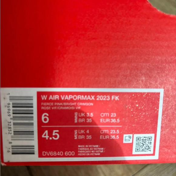 Nike Air VaporMax 2023 FK Size 6 - Picture 6 of 12